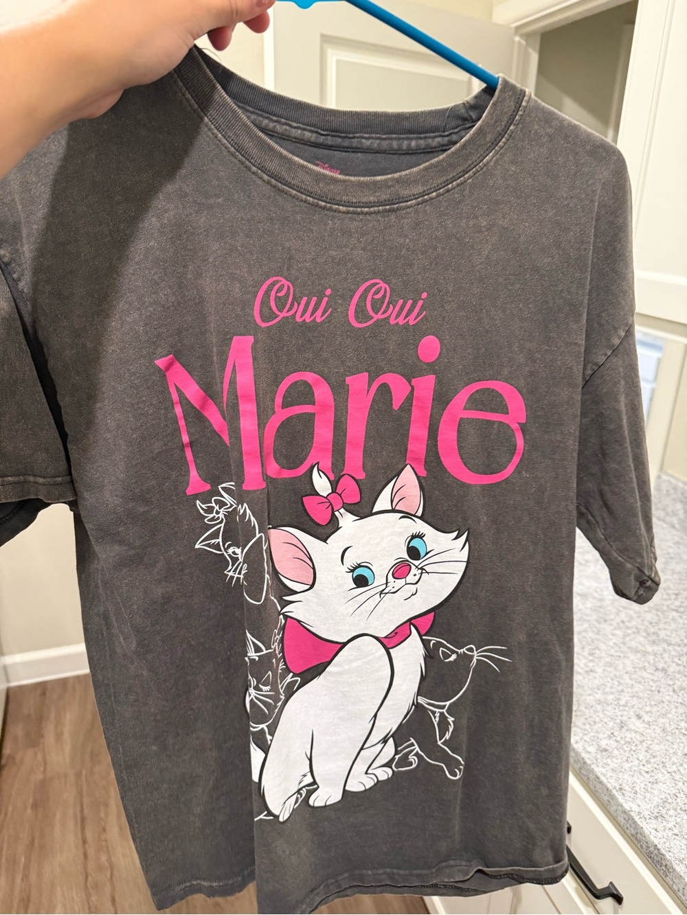 Disney The Aristocats Gray T-Shirt with Pink Logo oui oui Marie